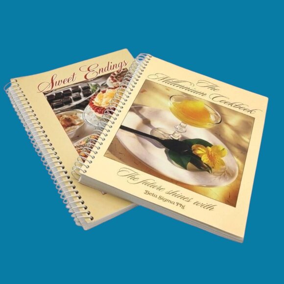 Set of Two Unused Clean Beta Sigma Phi Spiral Cookbooks - Vintage 2000 and 2006 - Picture 8 of 8